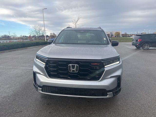 2023 Honda Pilot TrailSport