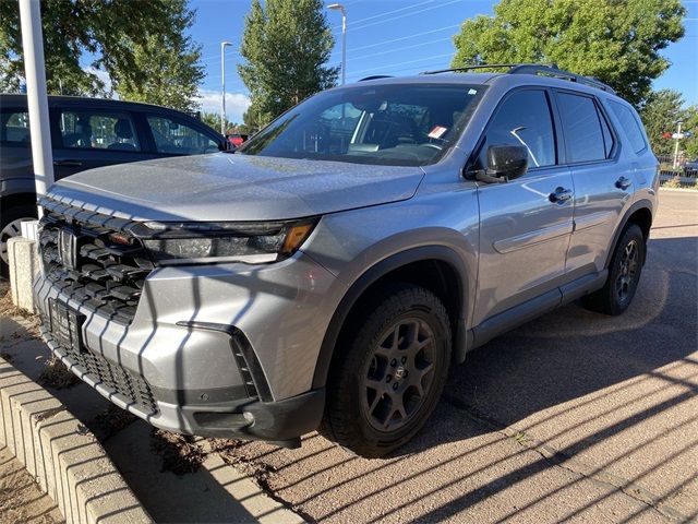 2023 Honda Pilot TrailSport