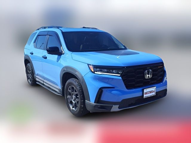 2023 Honda Pilot TrailSport