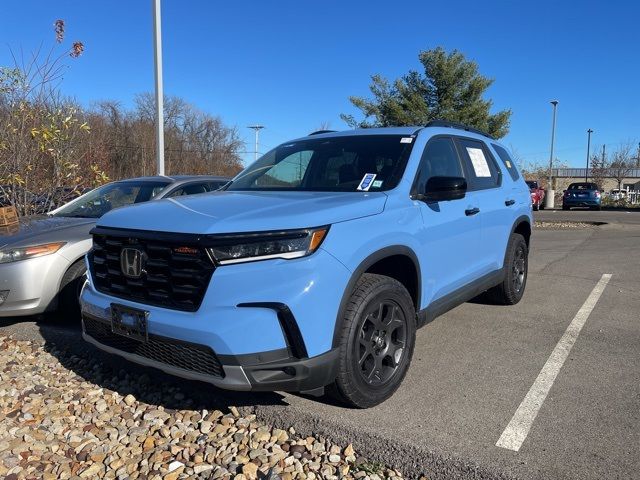 2023 Honda Pilot TrailSport