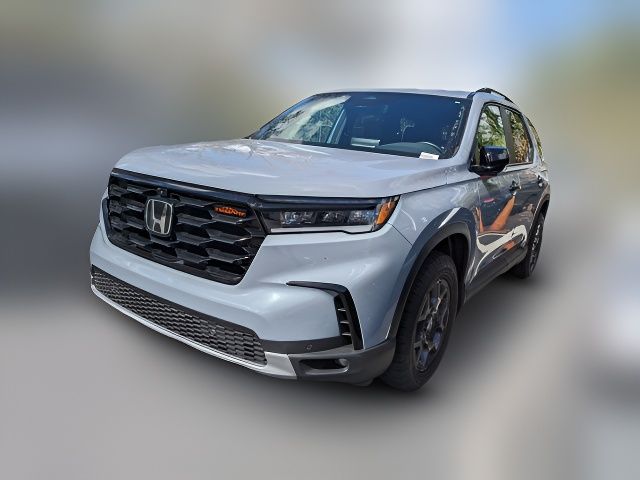 2023 Honda Pilot TrailSport