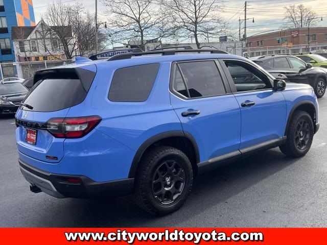 2023 Honda Pilot TrailSport