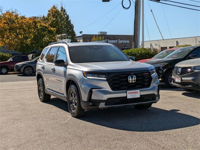 2023 Honda Pilot TrailSport