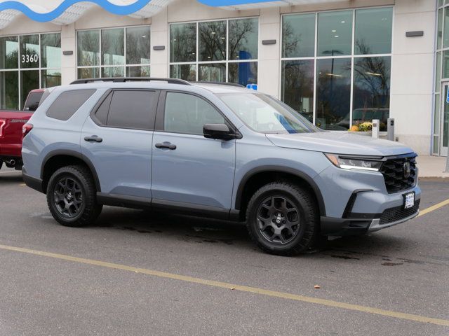 2023 Honda Pilot TrailSport