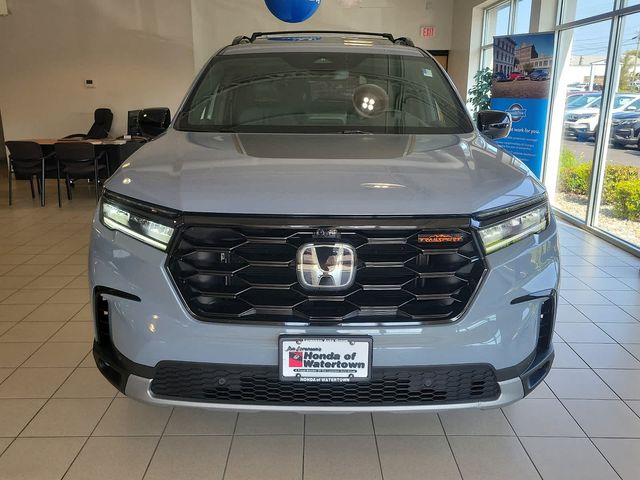 2023 Honda Pilot TrailSport