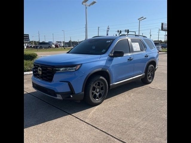 2023 Honda Pilot TrailSport