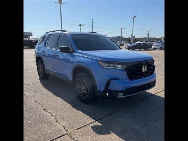 2023 Honda Pilot TrailSport