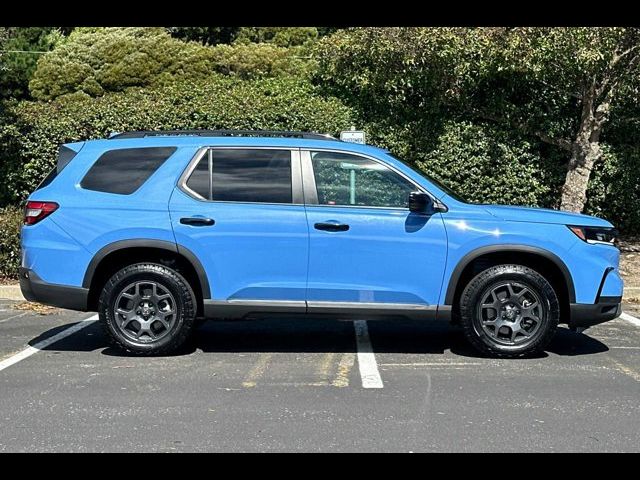 2023 Honda Pilot TrailSport