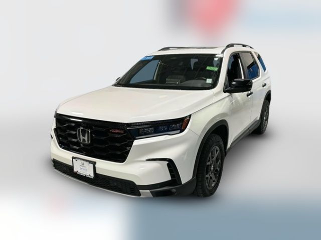 2023 Honda Pilot TrailSport