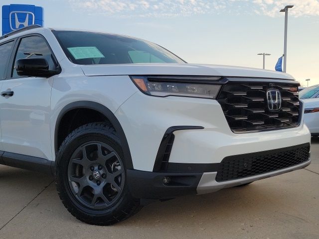 2023 Honda Pilot TrailSport