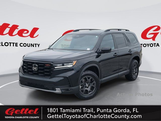 2023 Honda Pilot TrailSport