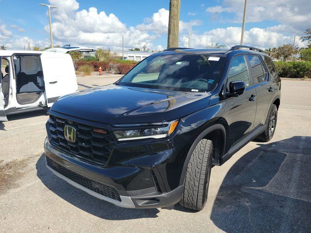 2023 Honda Pilot TrailSport