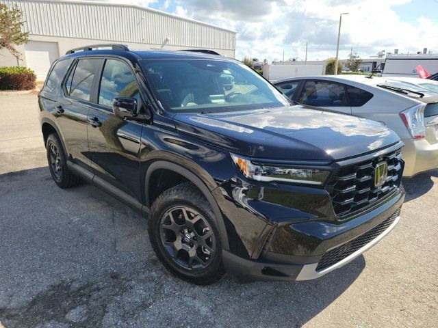 2023 Honda Pilot TrailSport