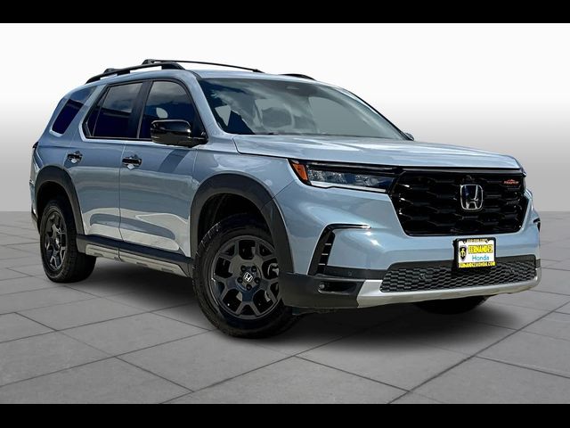 2023 Honda Pilot TrailSport