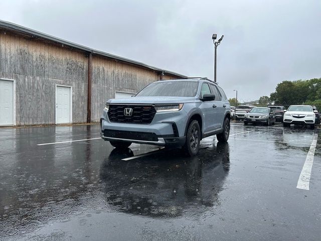 2023 Honda Pilot TrailSport