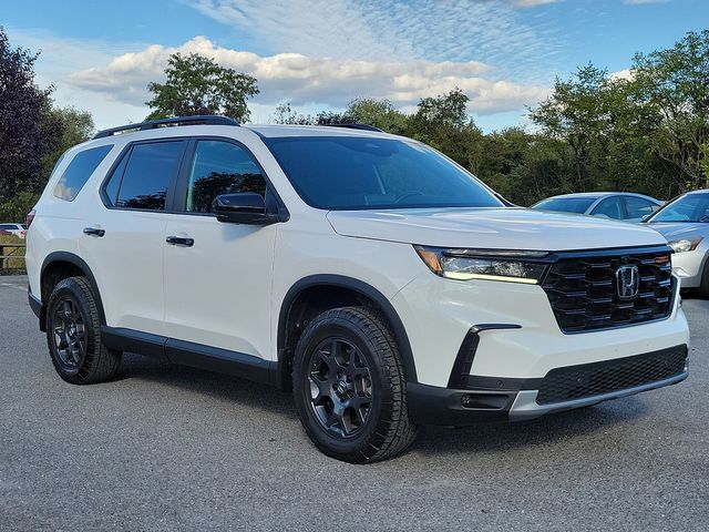 2023 Honda Pilot TrailSport