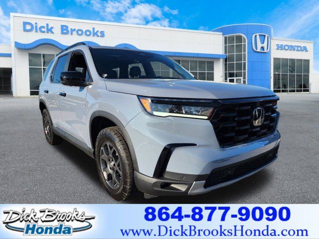 2023 Honda Pilot TrailSport