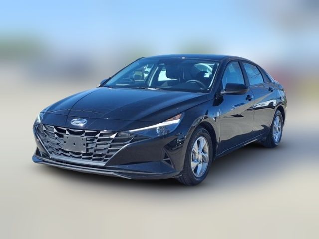 2023 Hyundai Elantra SE
