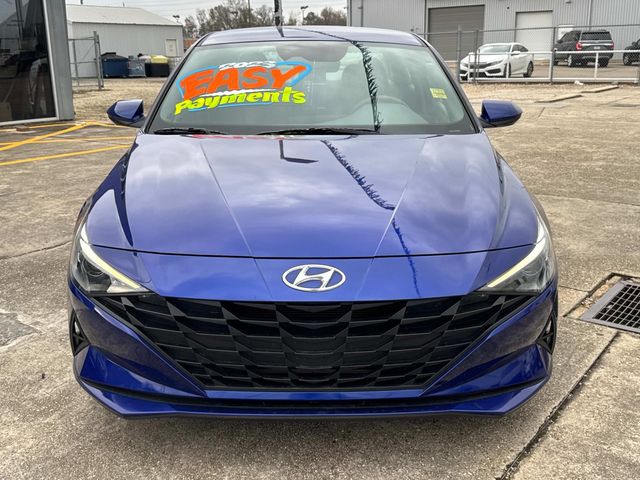 2023 Hyundai Elantra SE