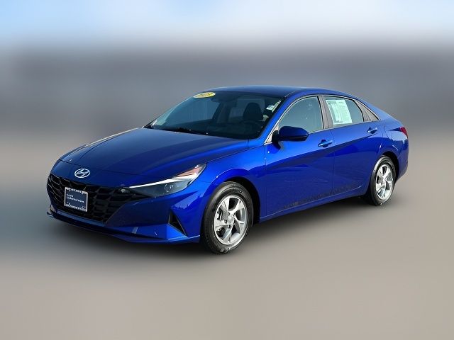 2023 Hyundai Elantra SE