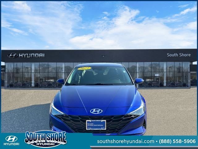2023 Hyundai Elantra SE