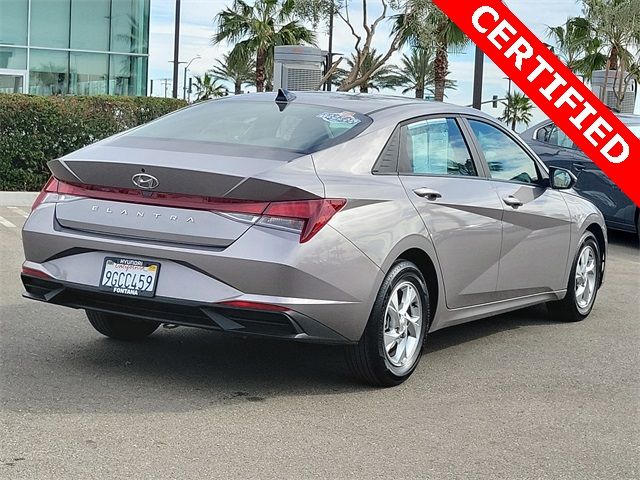 2023 Hyundai Elantra SE