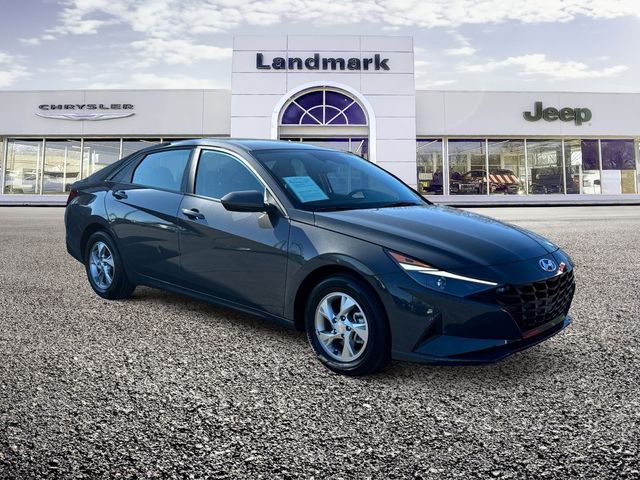 2023 Hyundai Elantra SE