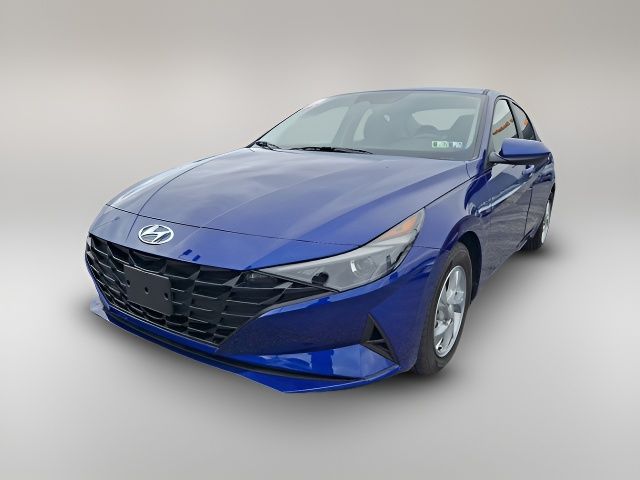 2023 Hyundai Elantra SE