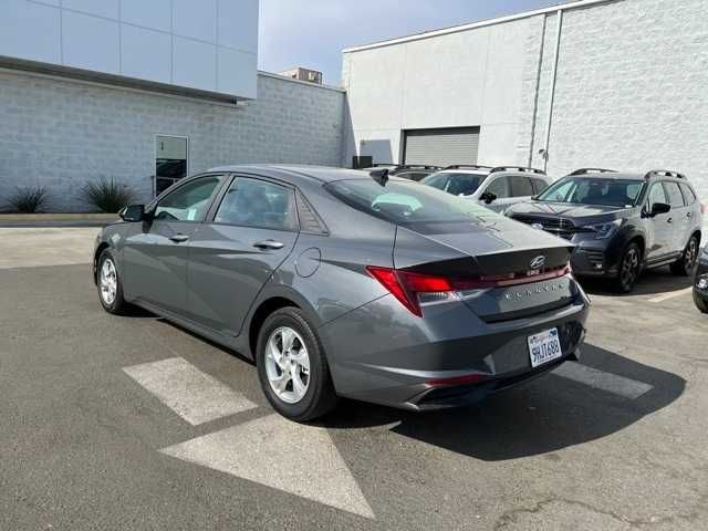 2023 Hyundai Elantra SE