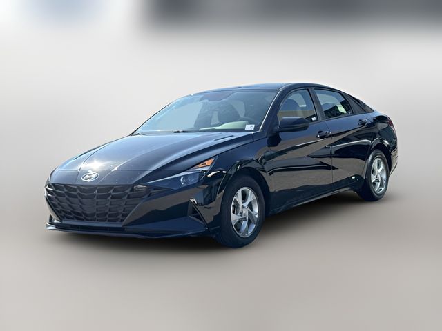 2023 Hyundai Elantra SE