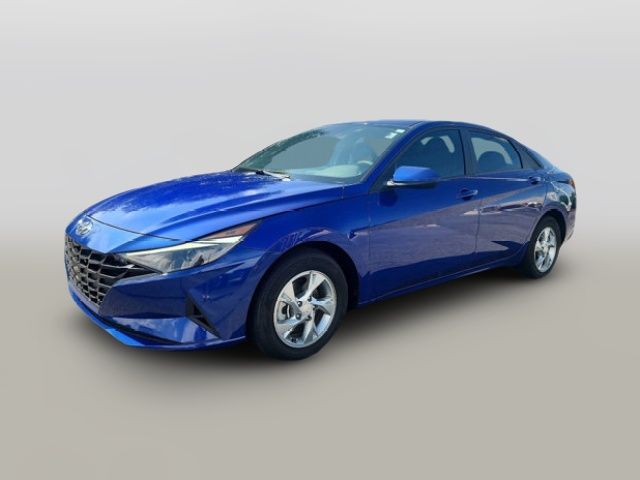 2023 Hyundai Elantra SE