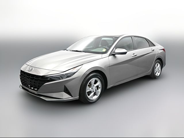 2023 Hyundai Elantra SE