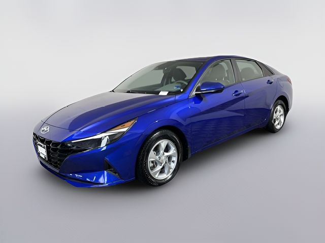 2023 Hyundai Elantra SE