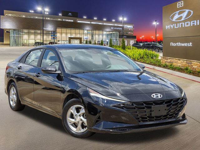 2023 Hyundai Elantra SE