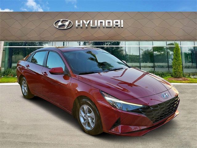 2023 Hyundai Elantra SE