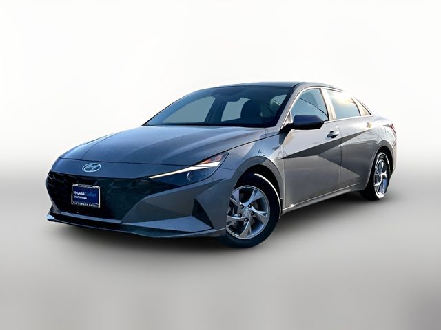 2023 Hyundai Elantra SE