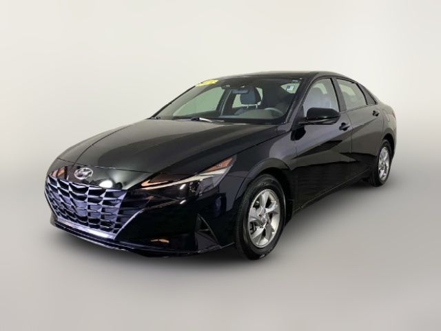 2023 Hyundai Elantra SE