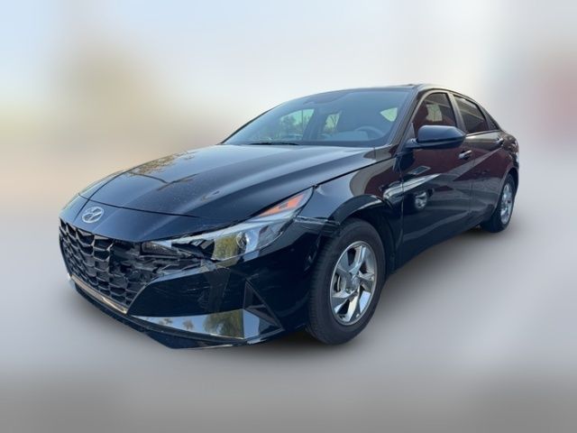 2023 Hyundai Elantra SE
