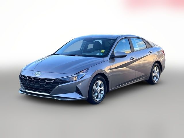 2023 Hyundai Elantra SE