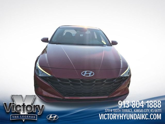 2023 Hyundai Elantra SE