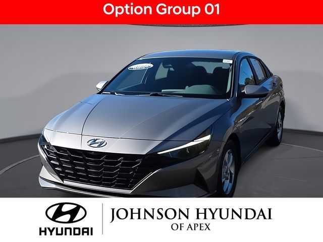 2023 Hyundai Elantra SE
