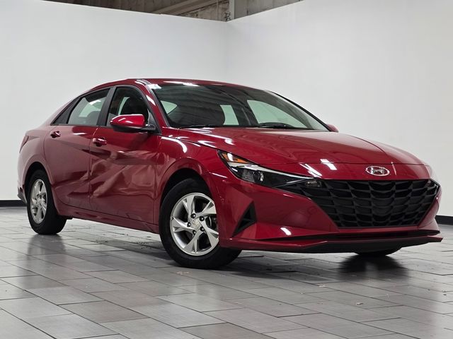 2023 Hyundai Elantra SE