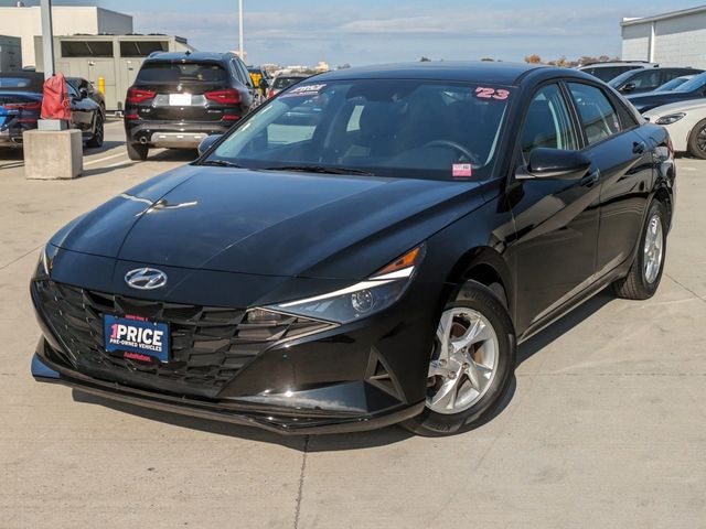 2023 Hyundai Elantra SE