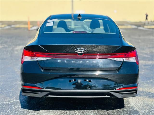 2023 Hyundai Elantra SEL