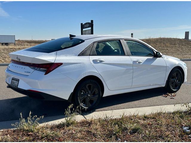 2023 Hyundai Elantra Hybrid Blue