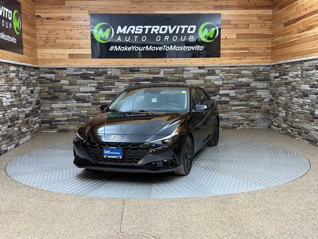 2023 Hyundai Elantra Hybrid Blue