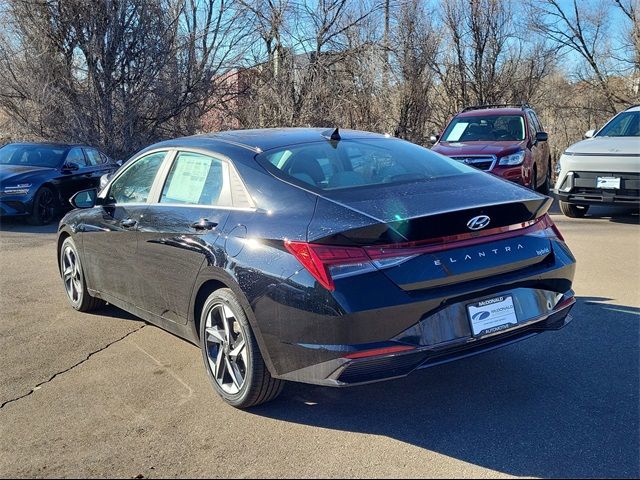 2023 Hyundai Elantra Hybrid Limited