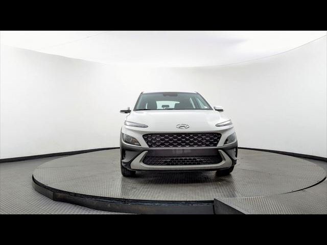 2023 Hyundai Kona SE