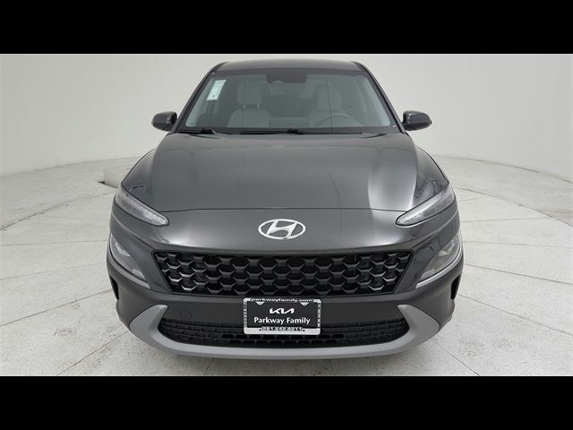 2023 Hyundai Kona SE