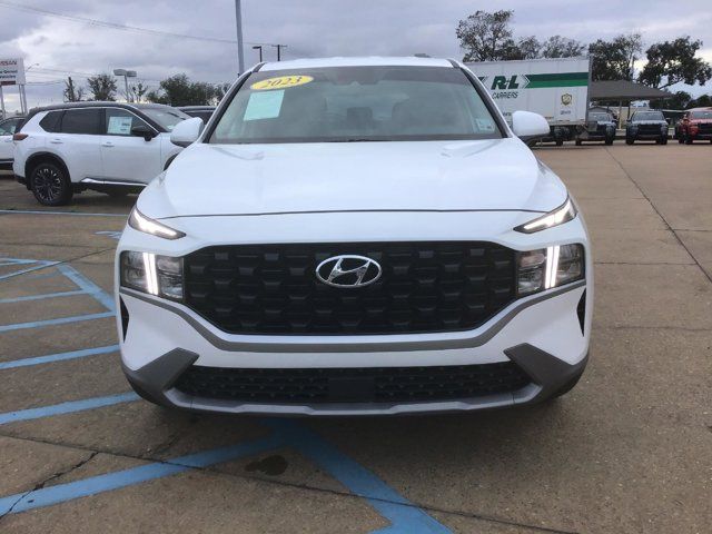 2023 Hyundai Santa Fe SE